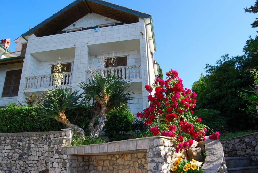 Apartmenthaus Punta **** Сплитска Экстерьер фото