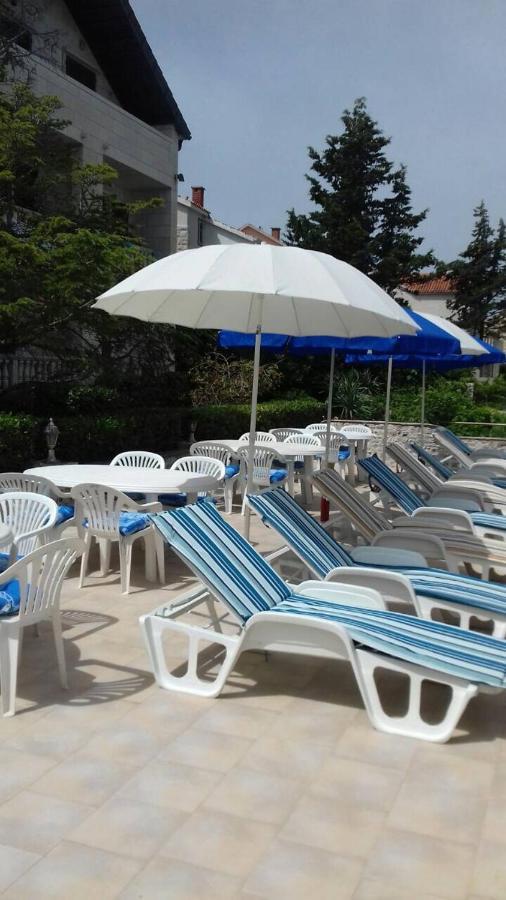 Apartmenthaus Punta **** Сплитска Экстерьер фото